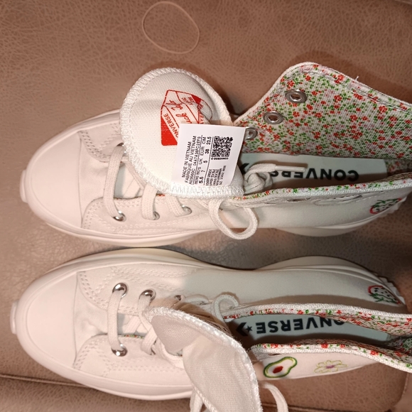 Converse White Run Star Hike Embroidered Women's Sneakers Shoes Platform A03560C - Picture 14 of 14